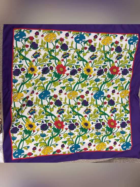 totes Accessories - Vintage Totes Floral Scarf